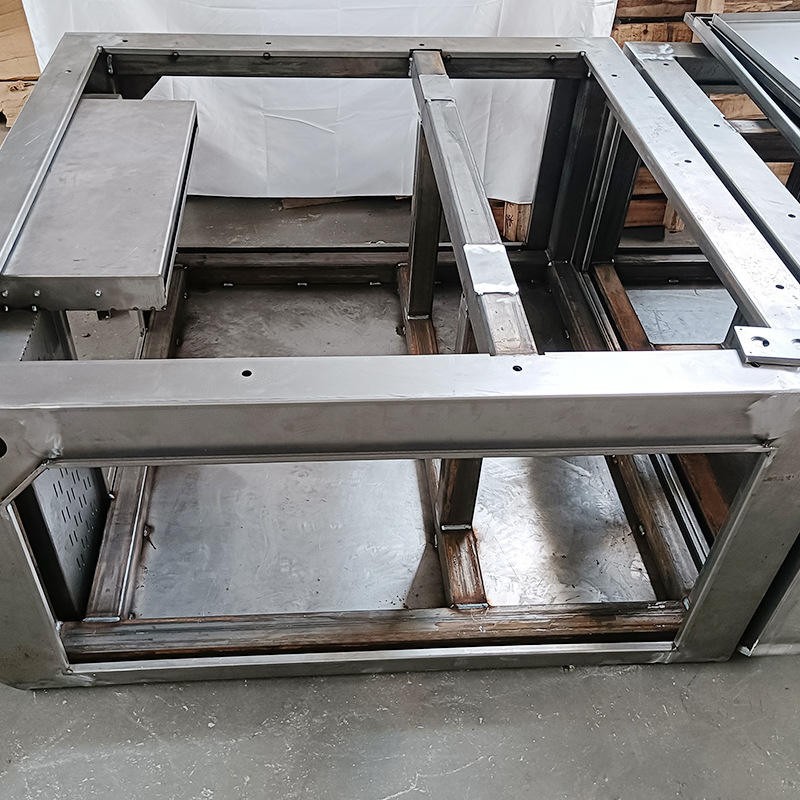 Customized frame welding (2)